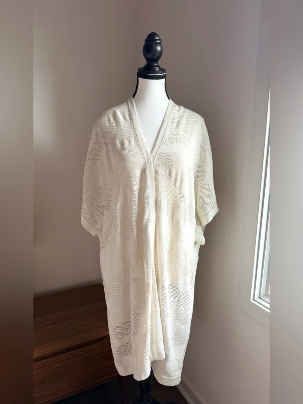 Lululemon Find Your Light Wrap Heathered Light Ivory OS Cotton Silk Blend